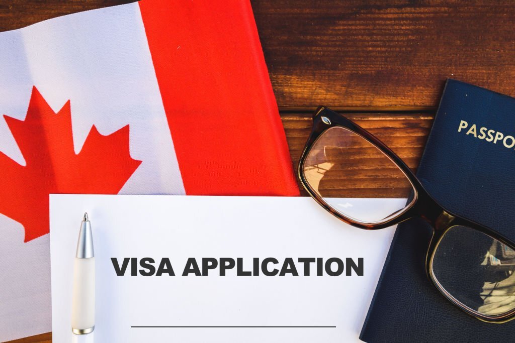 Want to come Canada easily without hassle, without paying high amount of money for traveling agents? If yes, then this premium post is exclusively for you. Continue reading only only if you are serious with your coming to Canada this year.