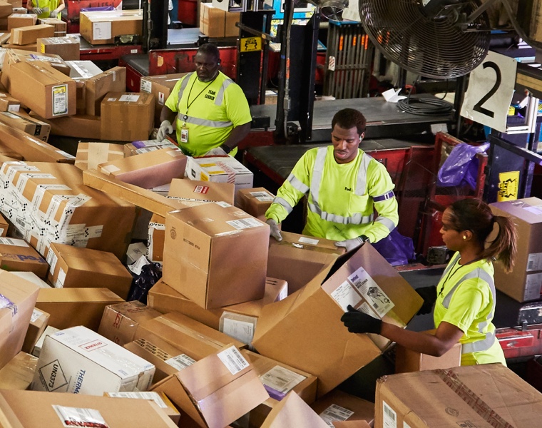 Package Handler (Warehouse like) Is Urgently Needed In Fedex Canada – Laclu, Ontario